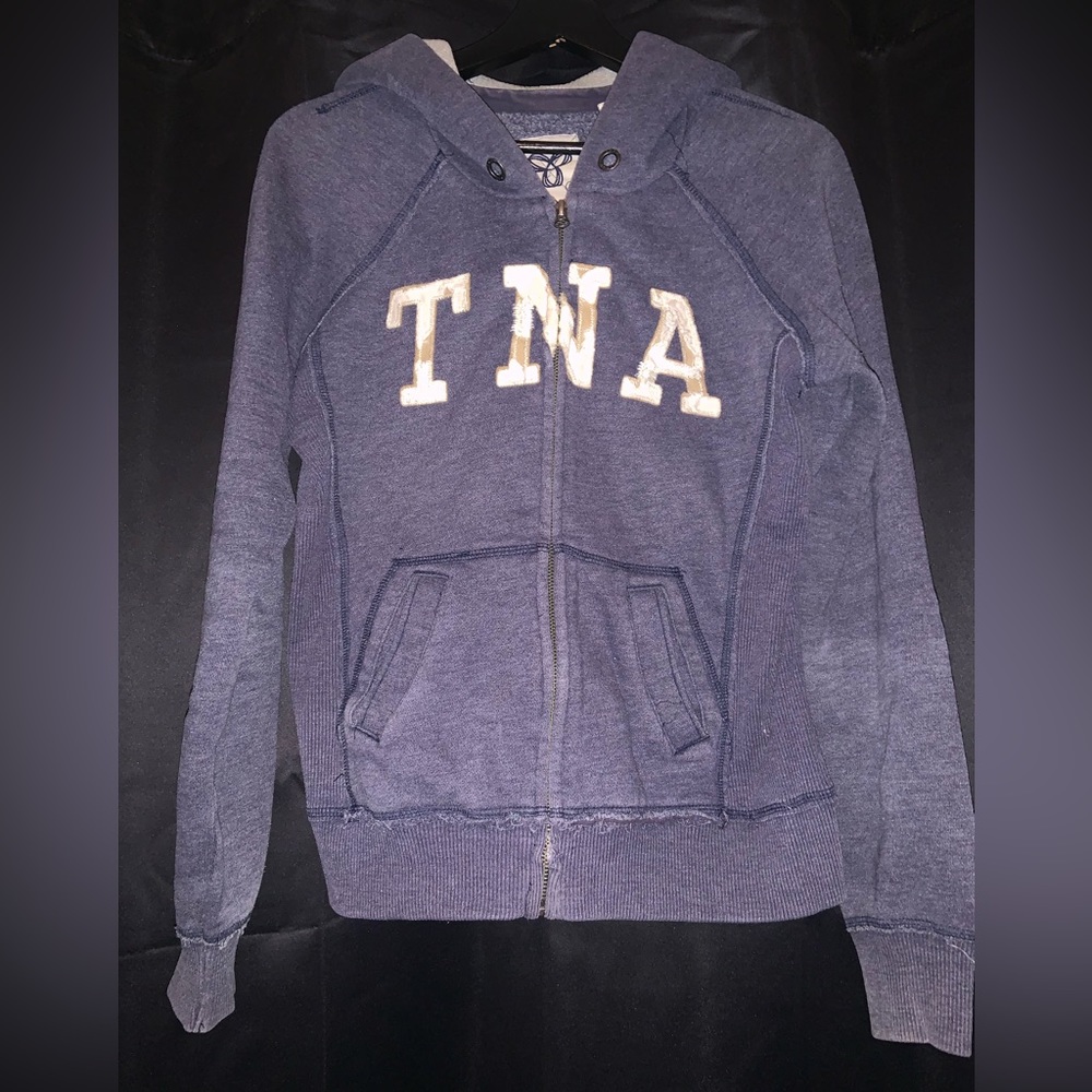 TNA HOODIE SIZE LARGE